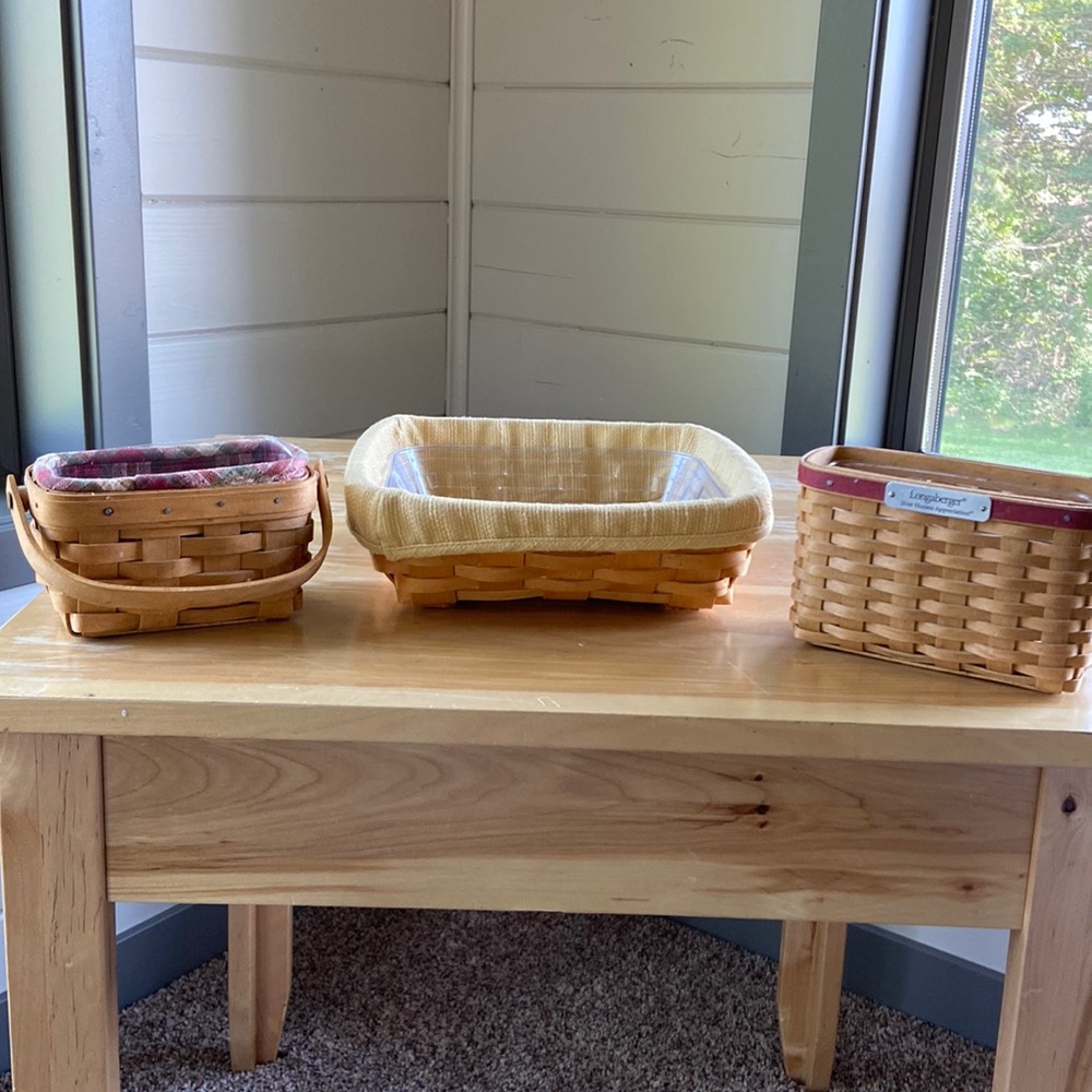 Set of longaberger baskets